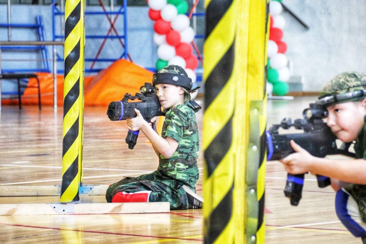 Воспитанники военно-патриотического клуба «Горлица» приняли участие в соревнованиях по спортивному лазертагу