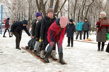 Фото Масленичные гуляния прошли в Красном