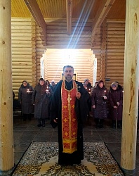 Фото 28 ноября совершен молебен святым мученикам и исповедникам Гурию, Самону и Авиву