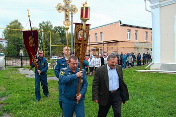 Фото 17 августа в Красносельском храме состоялся молебен о здравии бойцов МЧС